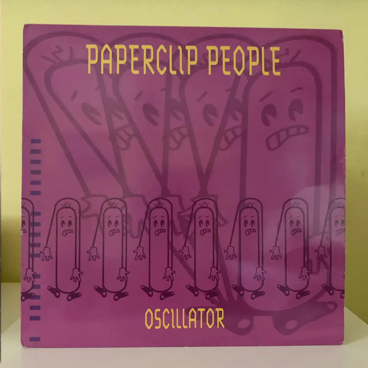 Paperclip People - Oscillator